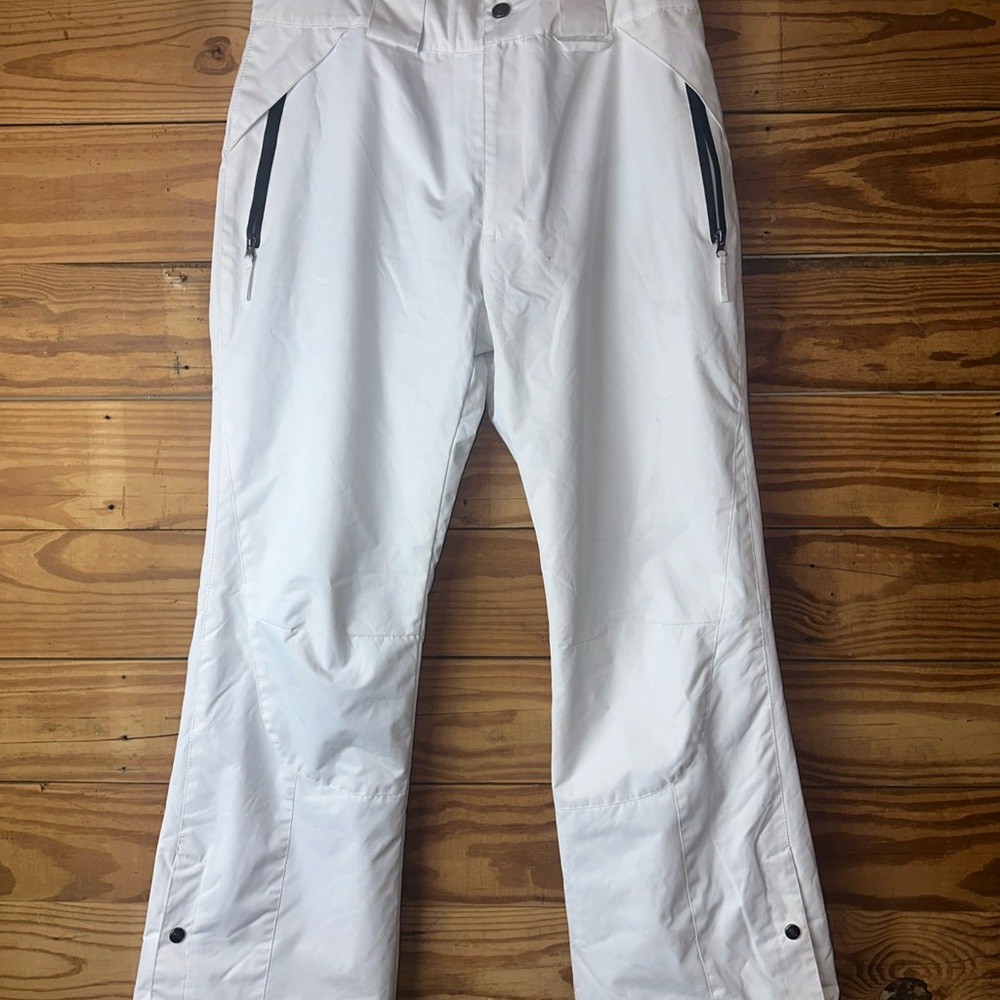 Whatdo women’s ski pants